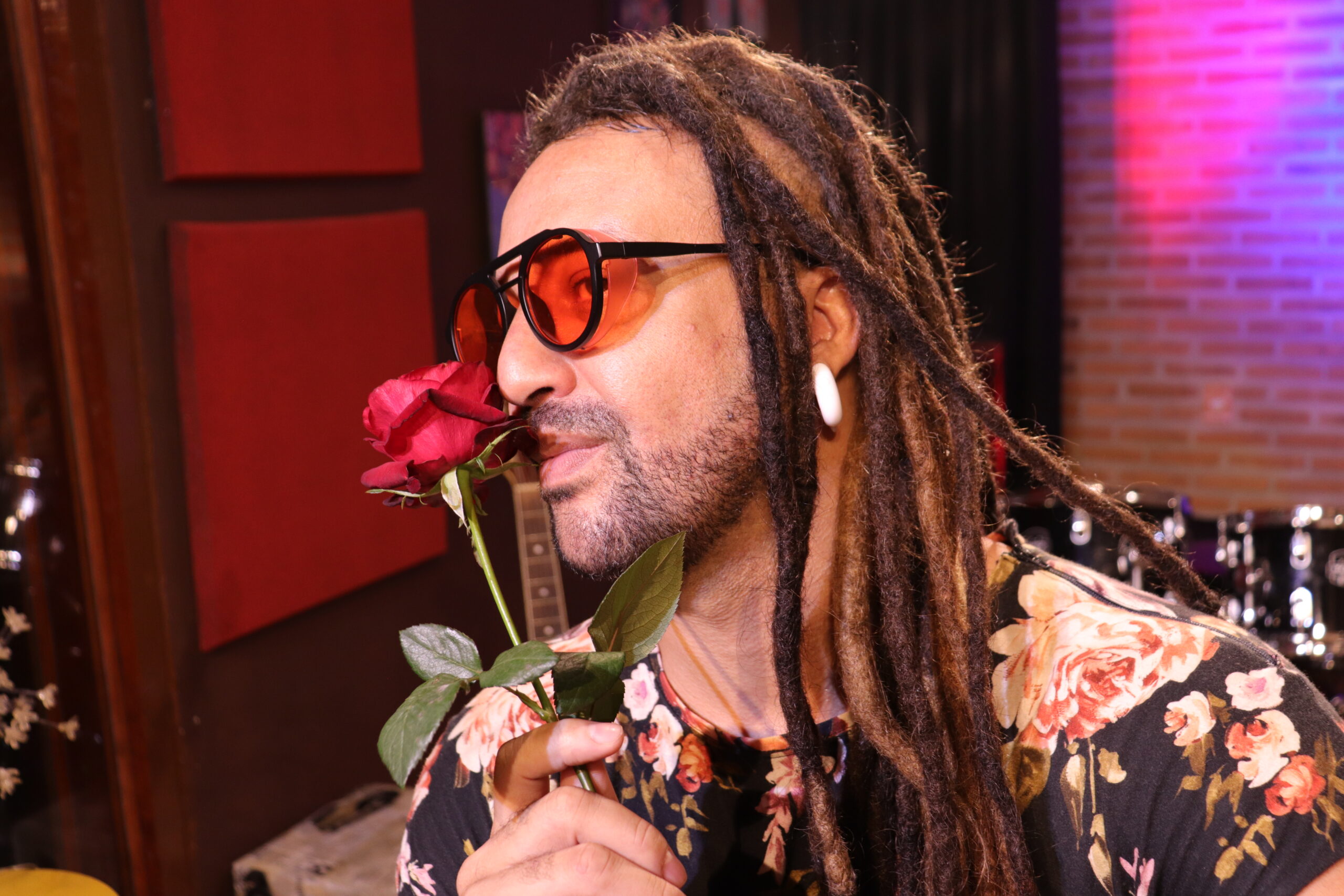 Hans Landim lança releitura de ‘Primavera’ e se apresenta na Virada Cultural BH