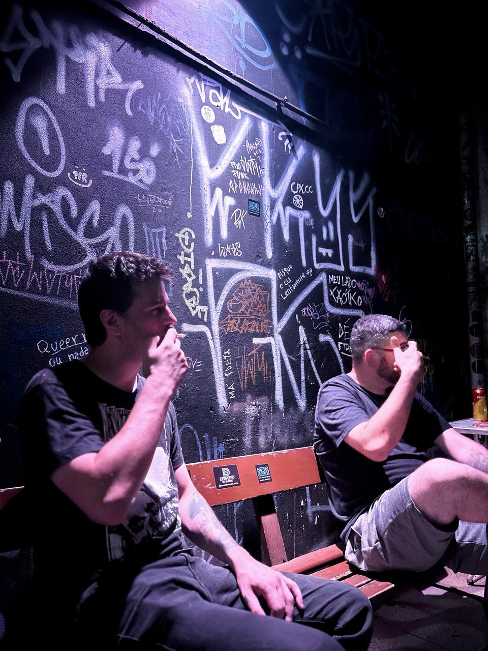 Novo single marca amadurecimento artístico da banda Castelo de PedrA