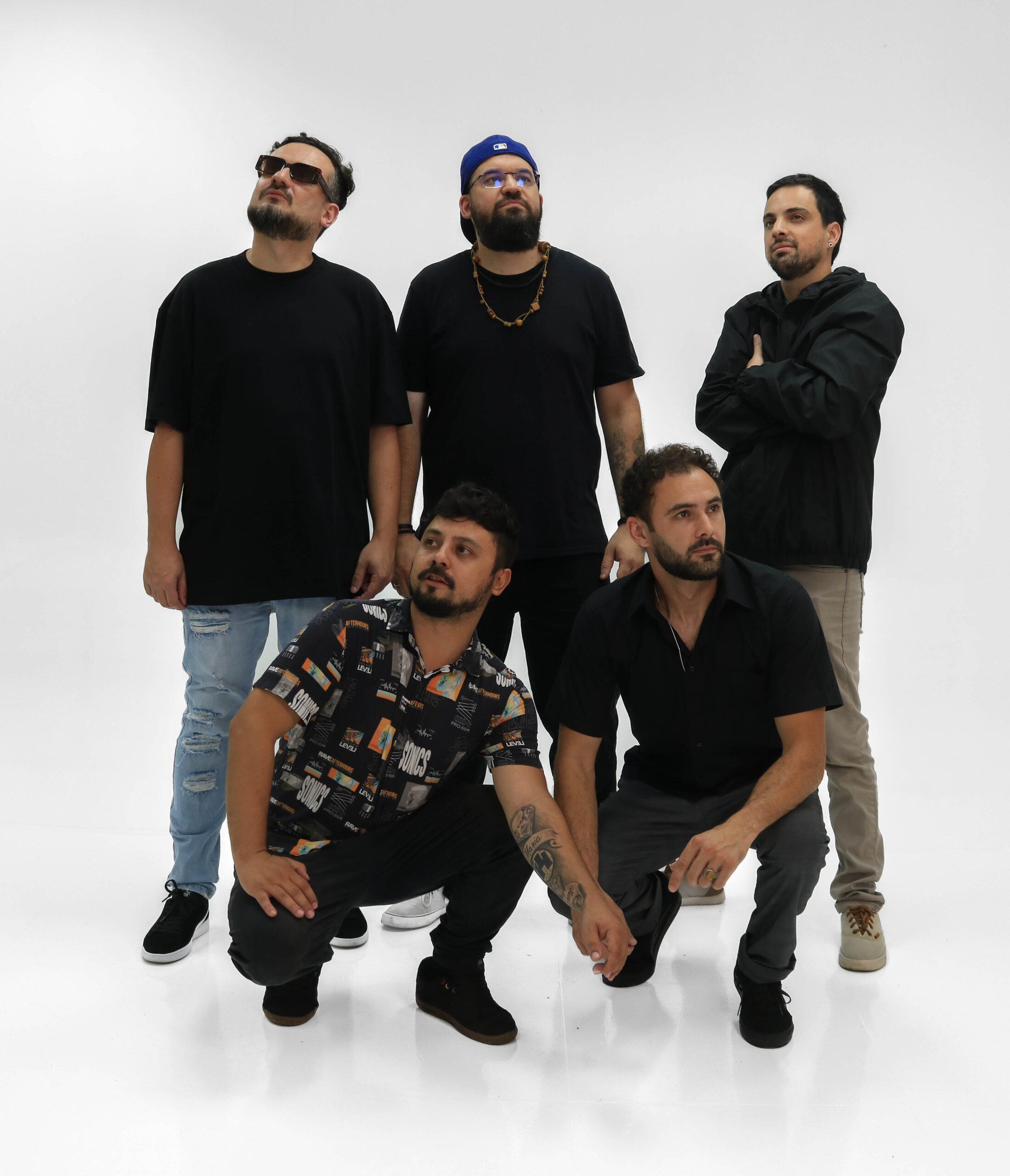 Castelo de Pedra participa do concurso Temos Vagas e precisa do voto do público para seguir rumo ao palco do Lollapalooza 2026.